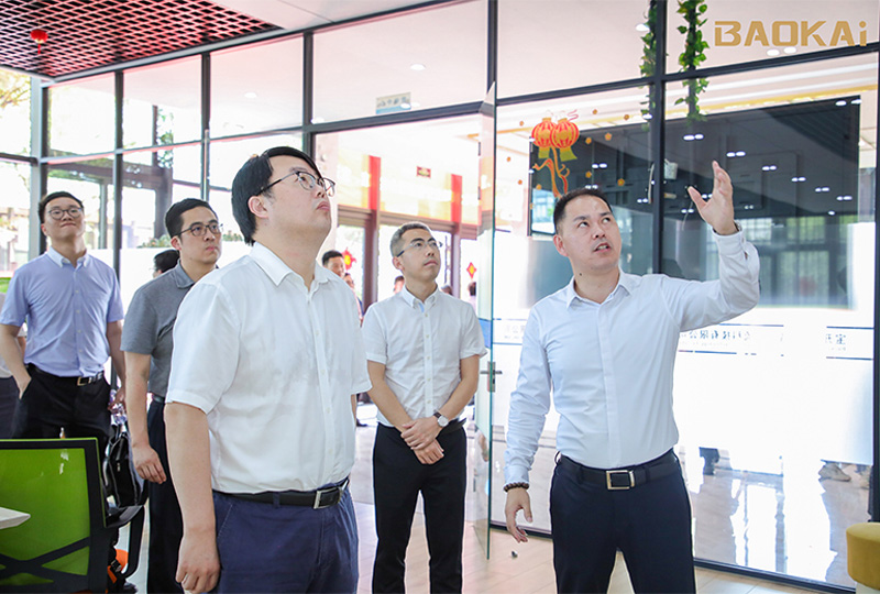 新聞 | 熱烈慶?！氨本┼]電大學(xué)&寶開智能”聯(lián)合實(shí)驗(yàn)室、寶開研究院正式成立！