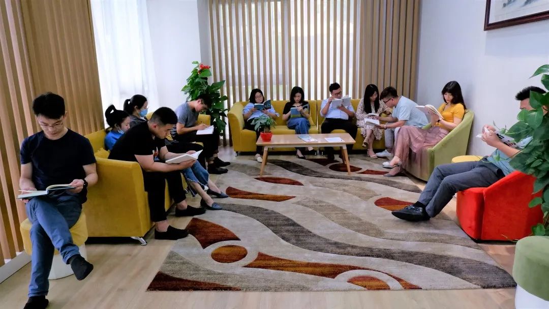 感受文字之美，共享閱讀之樂(lè) | 寶開(kāi)與燎申智城共同舉辦成長(zhǎng)專場(chǎng)讀書(shū)活動(dòng)
