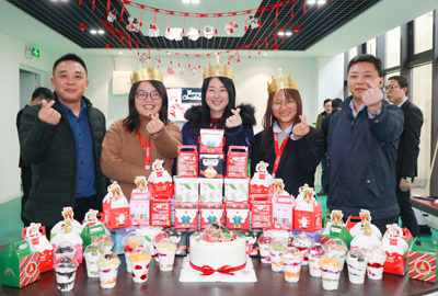 圣誕主題生日會(huì) | Merry Christmas & Happy birthday！