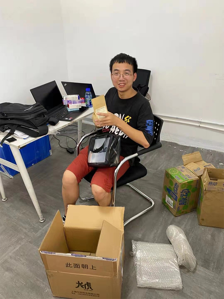 夏送清涼，情系一線｜致高溫下堅(jiān)守崗位的一線員工
