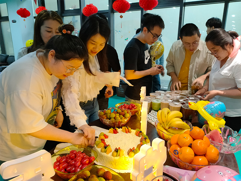 員工集體生日會(huì)｜溫馨五月，感恩有你，攜手同行
