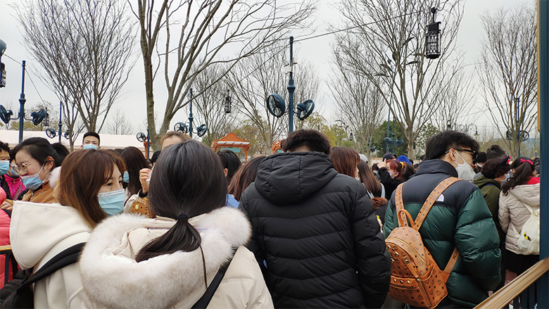 Happy Women’s Day | 歡度三八節(jié)，我們相約上海迪士尼樂園