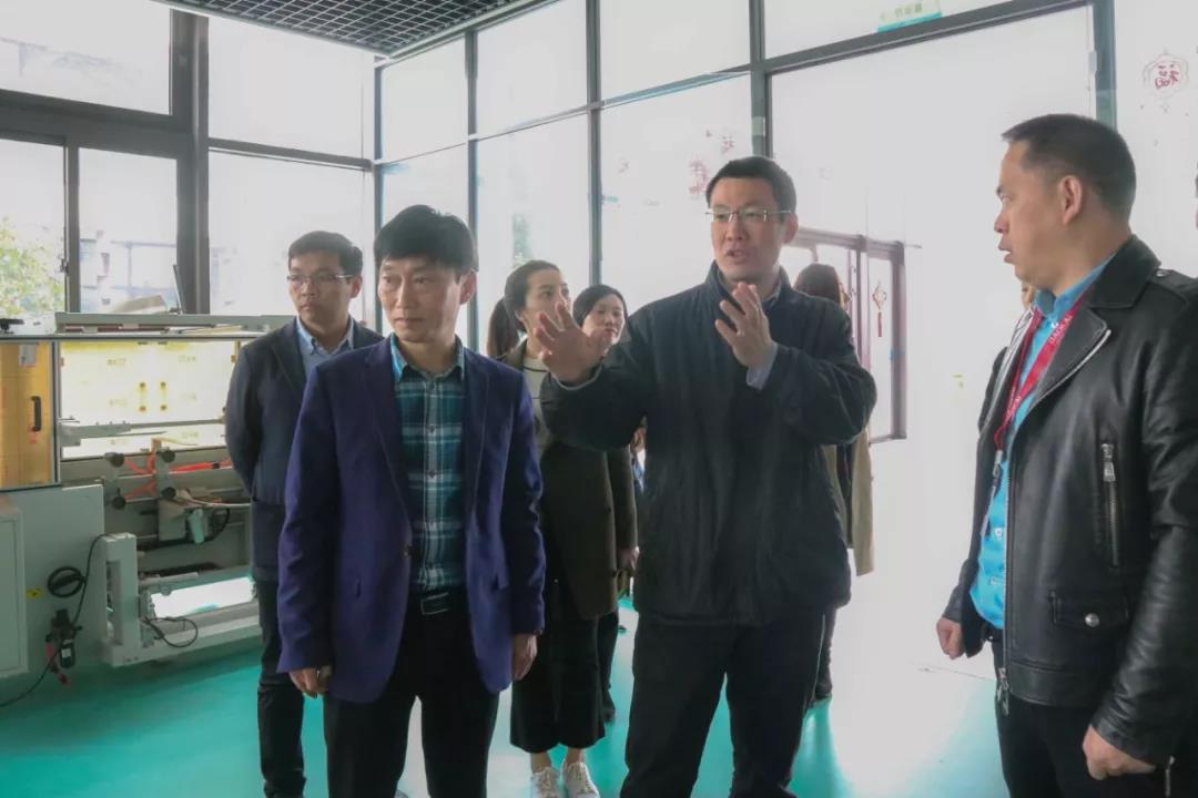簡(jiǎn)訊 | 黨建引領(lǐng)，助力企業(yè)發(fā)展！上海市委黨校領(lǐng)導(dǎo)一行蒞臨寶開(kāi)考察調(diào)研！
