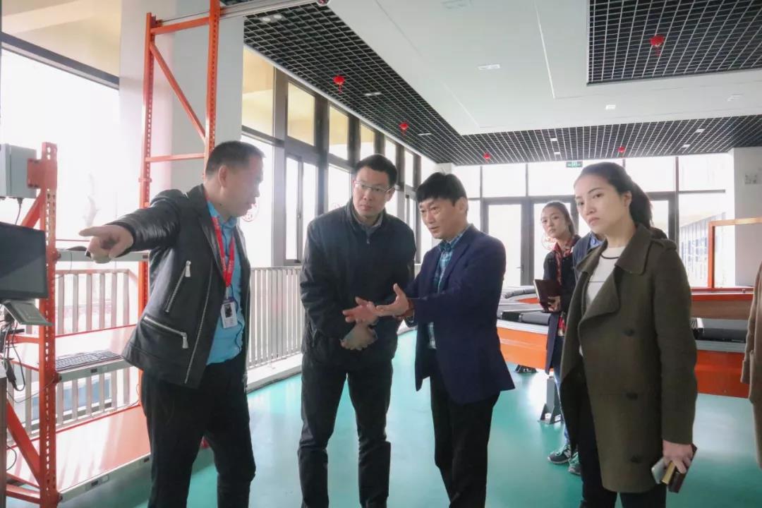 簡(jiǎn)訊 | 黨建引領(lǐng)，助力企業(yè)發(fā)展！上海市委黨校領(lǐng)導(dǎo)一行蒞臨寶開(kāi)考察調(diào)研！